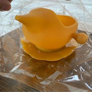 NEW Infant safe, feeding two in one suction bowl with spoon